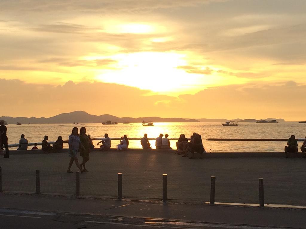Asia Backpackers Pattaya Exteriér fotografie
